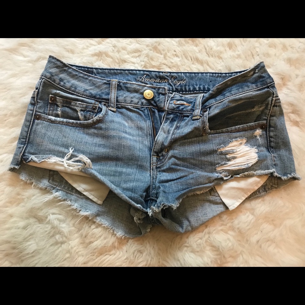 American eagle low rise denim shorts